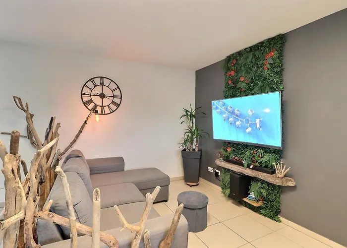 Tropical Escape - Terrace And Mountain View * أجاكسيو